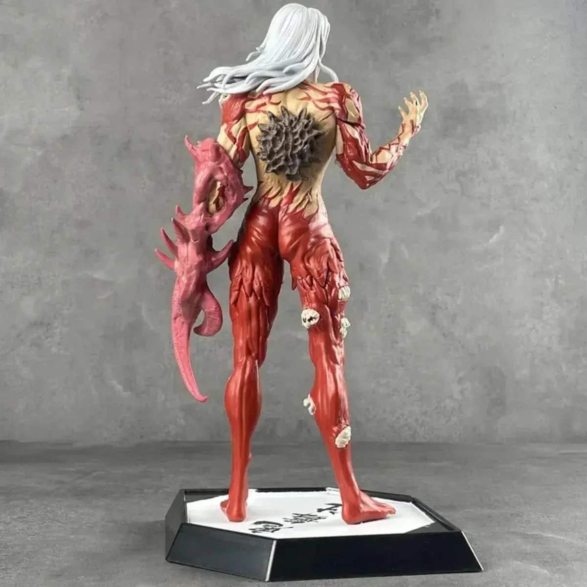 Muzan Kibutsuji Demon Slayer Figure 12 Kizuki Collectible - ToylandEU