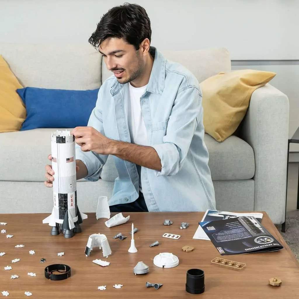 Saturn V Rocket Three Dimensional Jigsaw Puzzle With 504 Pieces - ToylandEU