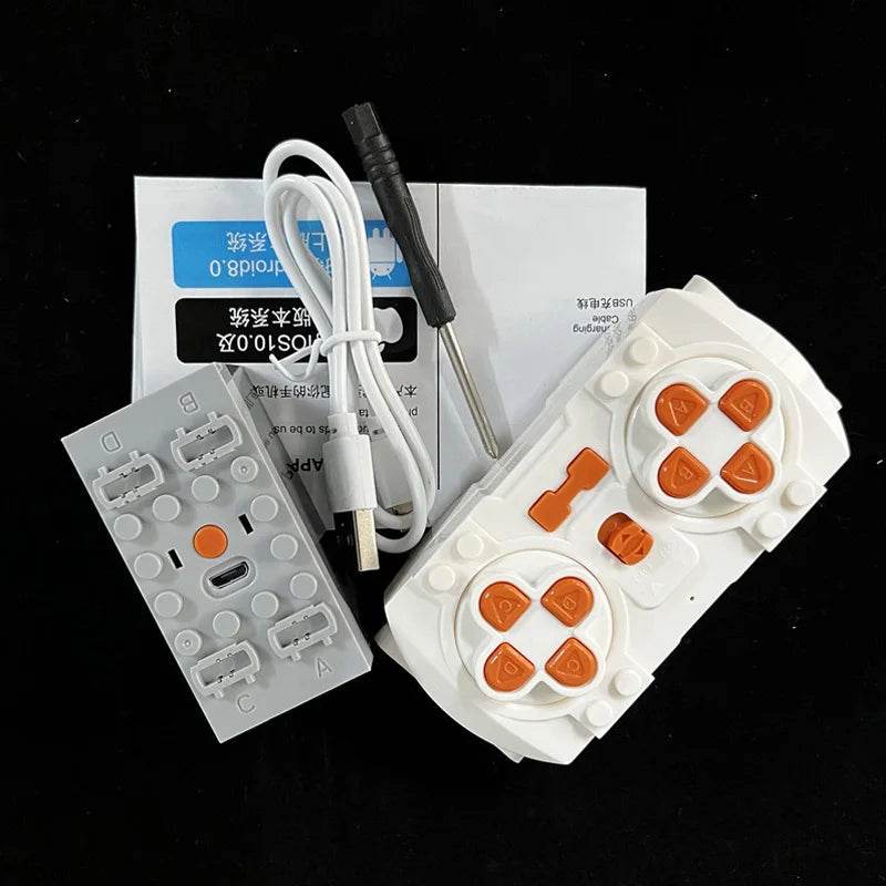 NEW Bluetooth Lithium Sbrick Buwizz Battery Box Motors Train Remote Control PF Brick Blocks Toy Suitable for IOS 9.0 and Android - ToylandEU