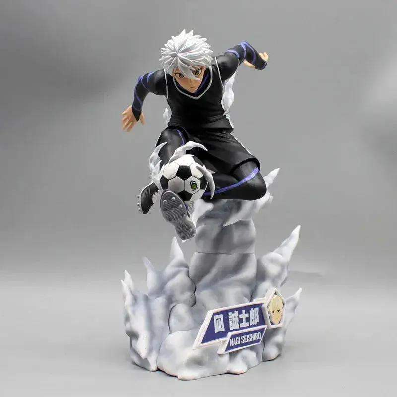 Nagi Seishiro Blue Lock Figure Dynamic Soccer Pose - ToylandEU