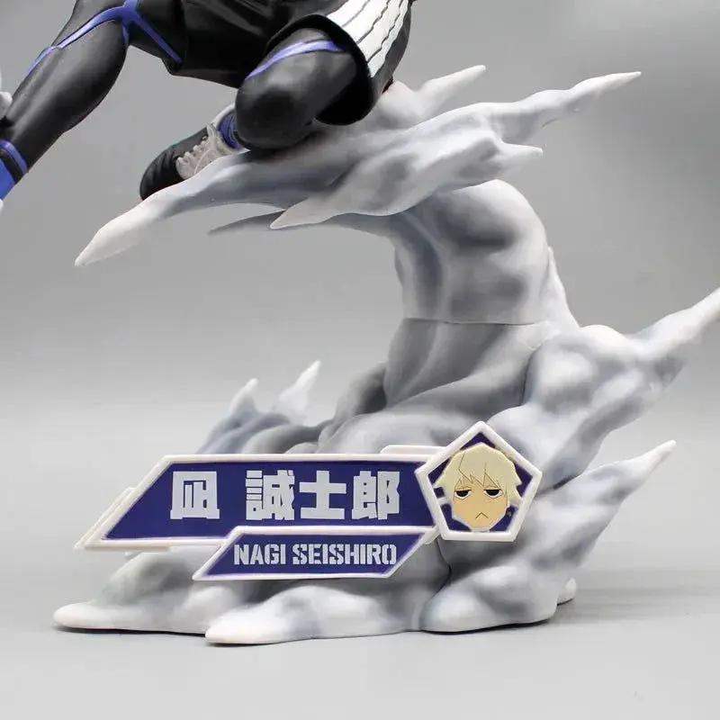 Nagi Seishiro Blue Lock Figure Dynamic Soccer Pose - ToylandEU