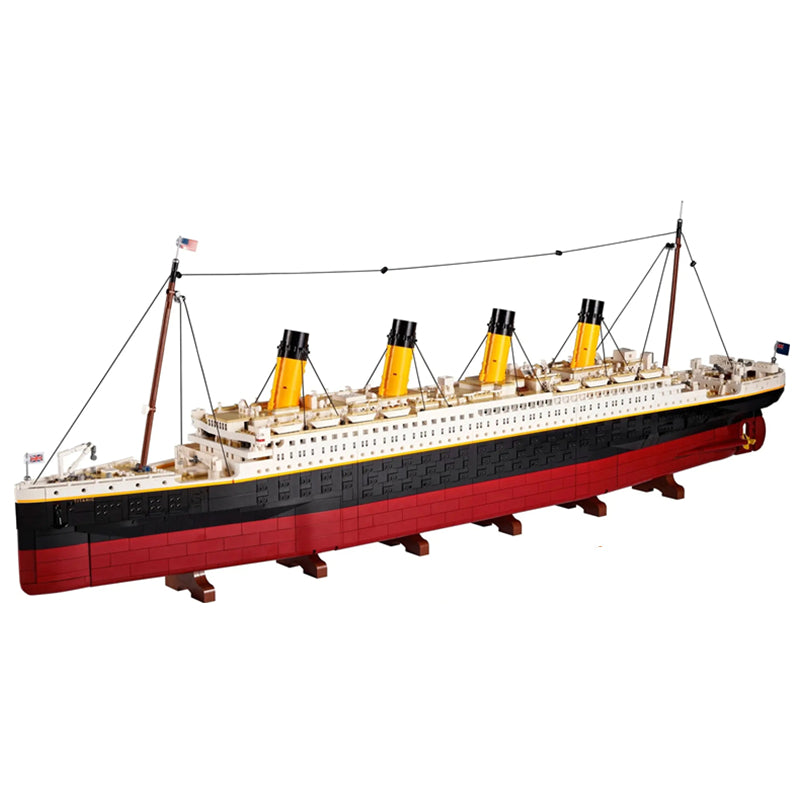 Gigantic 9090-Piece Titanic Cruise Ship Model Building Blocks Set