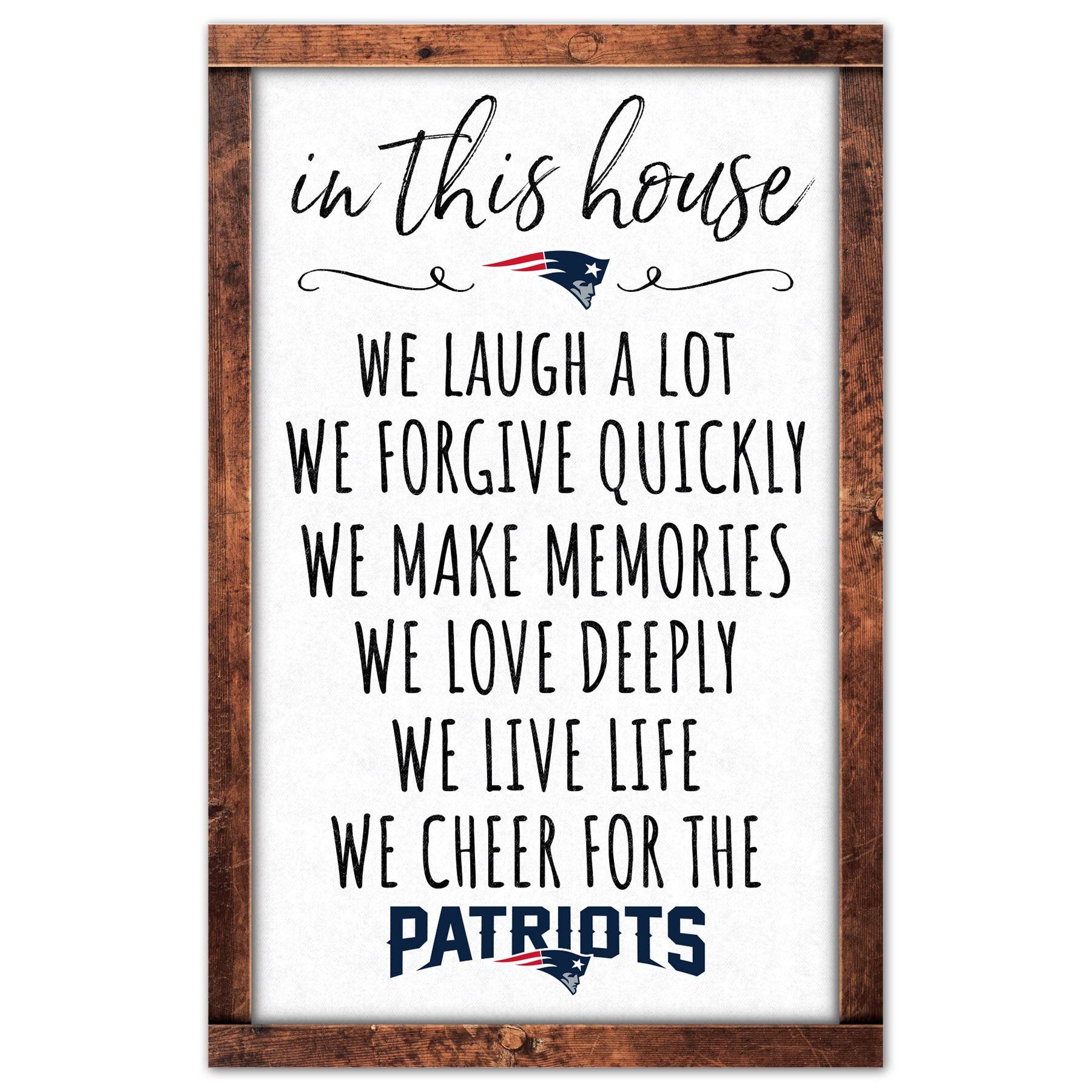 New England Patriots 11x17 Wood Sign In This House Decor - ToylandEU