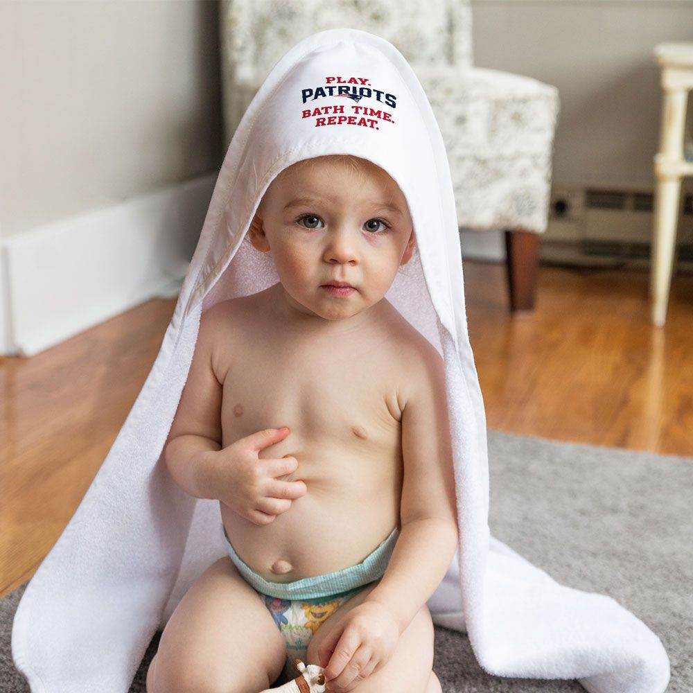 New England Patriots Hooded Baby Towel All Pro Terry Cloth - ToylandEU