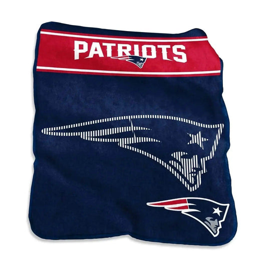  New England Patriots Raschel Throw Blanket 60x80 Cozy -  ToylandEU™