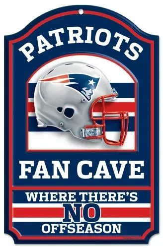 New England Patriots Wood Sign - 11"x17" Fan Cave Design - ToylandEU