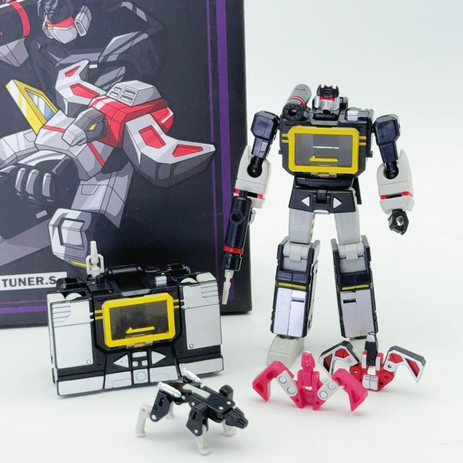 New Transformer Action Figure Black Soundwave For Kids - ToylandEU