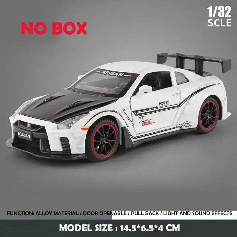 Nissan GTR R35 Diecast Car Model With Sound And Light - ToylandEU