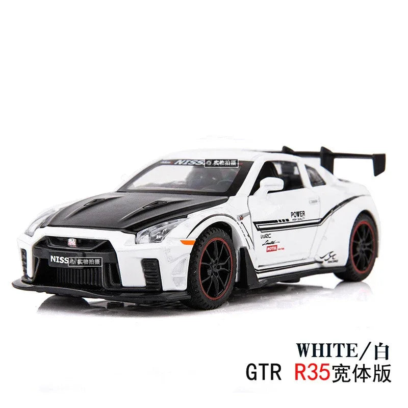 Nissan GTR R35 Diecast Metal Model Car 32 Scale - ToylandEU