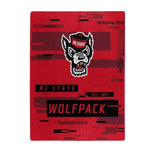 North Carolina State Wolfpack 60x80 Raschel Throw Blanket - ToylandEU