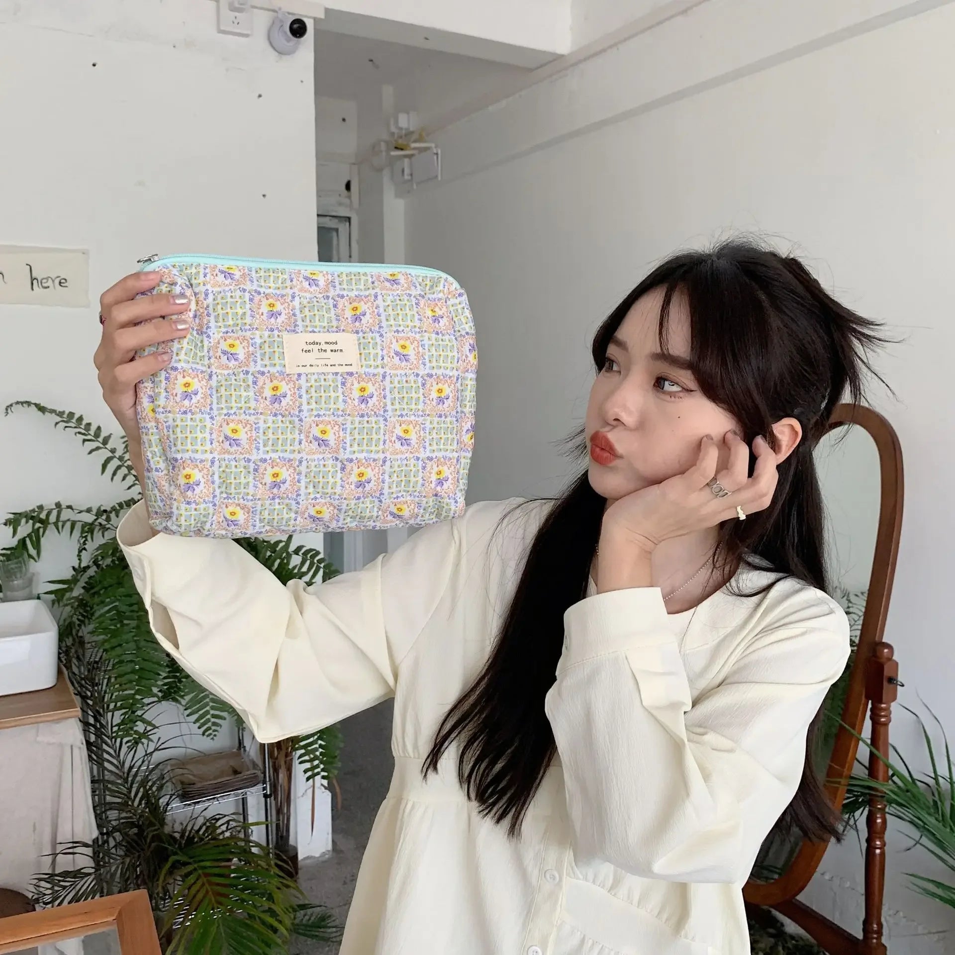 OIMG Diaper Bag Cartoon Print With Zipper Closure And Multi Storage For Travel - ToylandEU