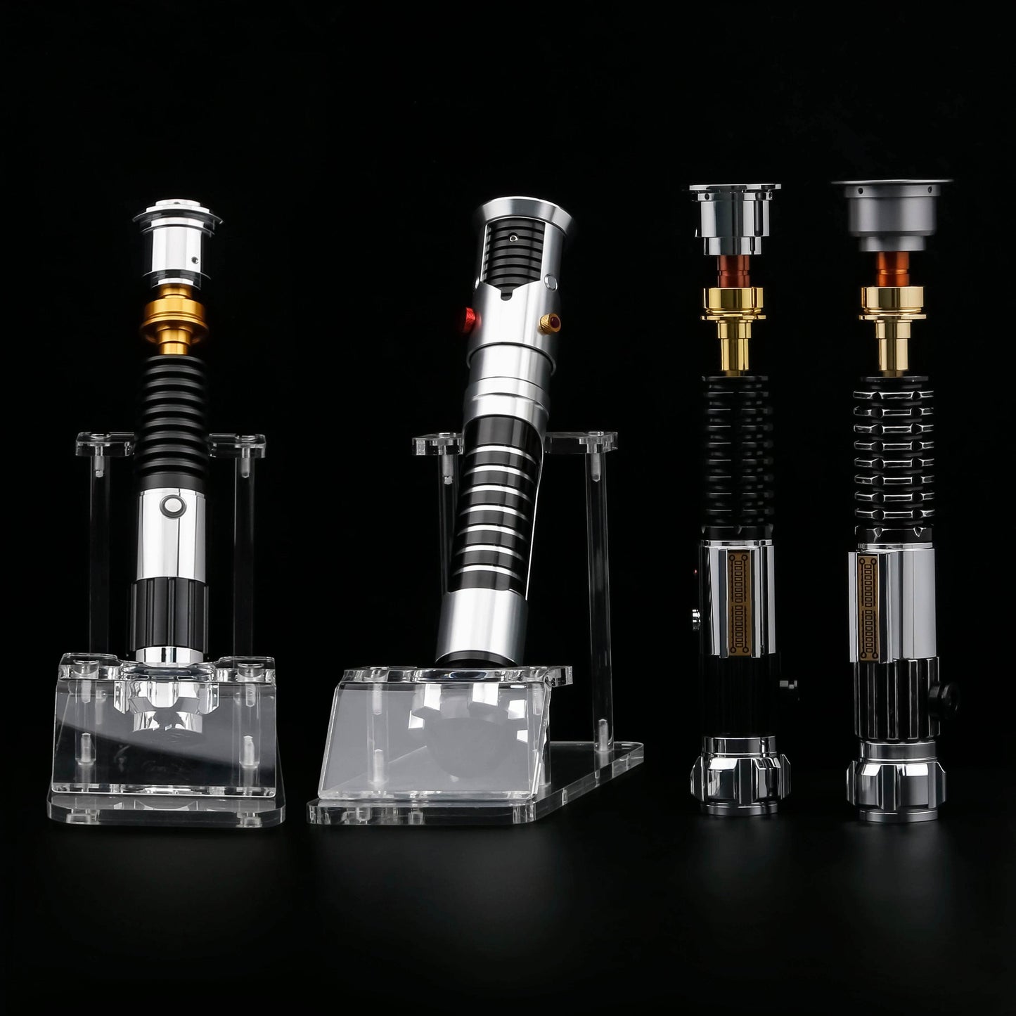 Obi Wan Kenobi Battle Light Saber Pixel Blade Lightsaber- Smooth Swing Feature - Laser Sword Toy for Ages 6+ - ToylandEU