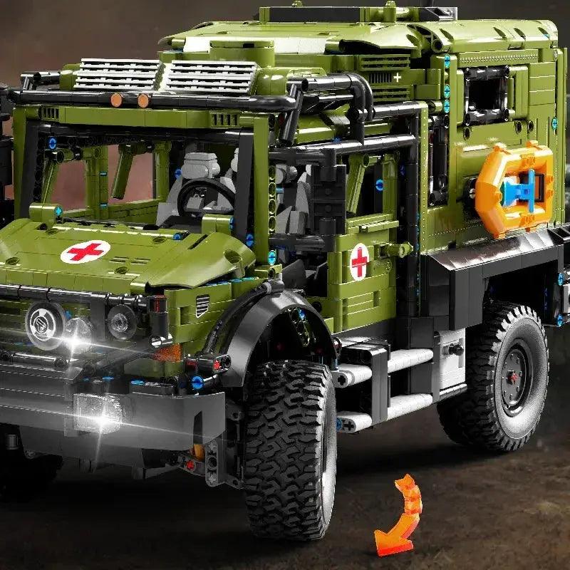  Off Road Ambulance Building Blocks Realistic Steering -  ToylandEU™