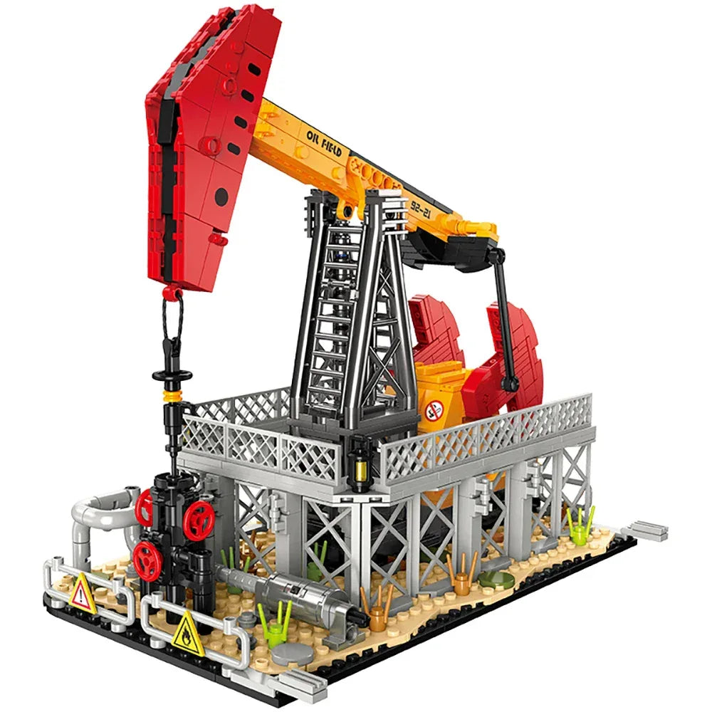 Oil Refinery Building Block Set for Creative STEM Play - ToylandEU