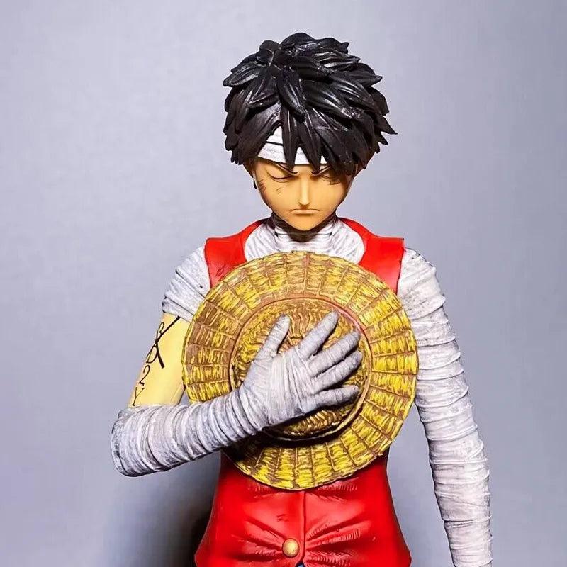 One Piece Luffy In Silent Tribute PVC Figure Exclusive