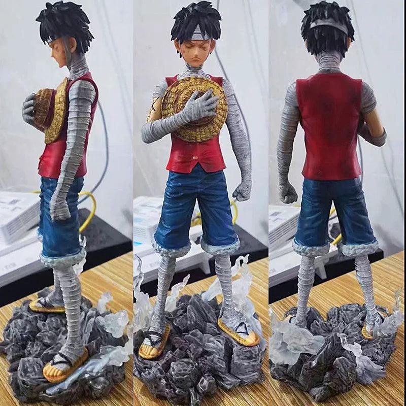 One Piece Luffy In Silent Tribute PVC Figure Exclusive