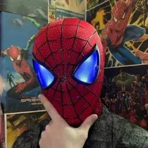 OneToOne Scale Spider Man Electronic Mask With Moving Glowing Eyes - ToylandEU