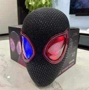 OneToOne Scale Spider Man Electronic Mask With Moving Glowing Eyes - ToylandEU