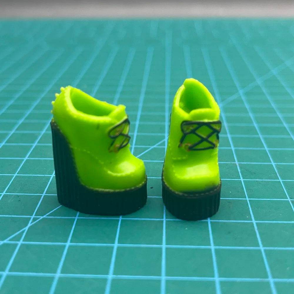 Original OMG Doll Remix Big Sister Accessories Gift Set - ToylandEU