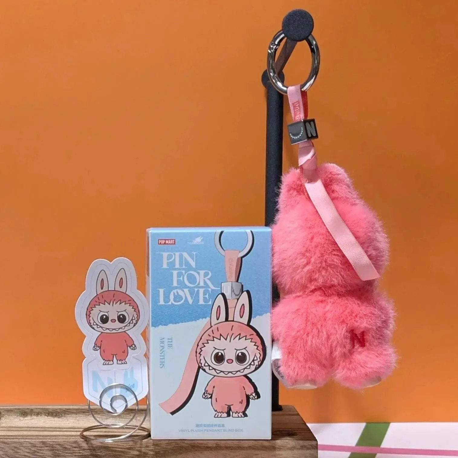 [CHOOSE YOUR LETTERS OPTION!] [IN STOCK] POPMART Labubu Pin for Love - ToylandEU