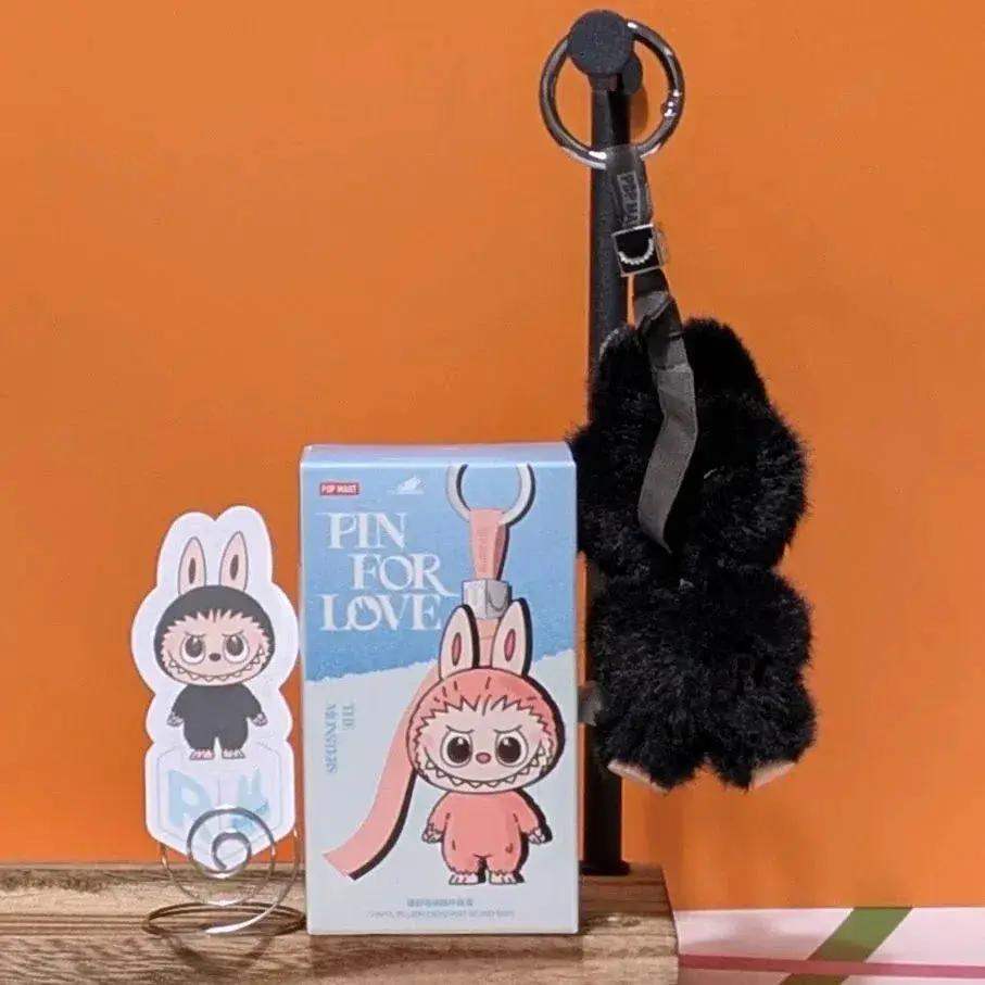 [CHOOSE YOUR LETTERS OPTION!] [IN STOCK] POPMART Labubu Pin for Love - ToylandEU