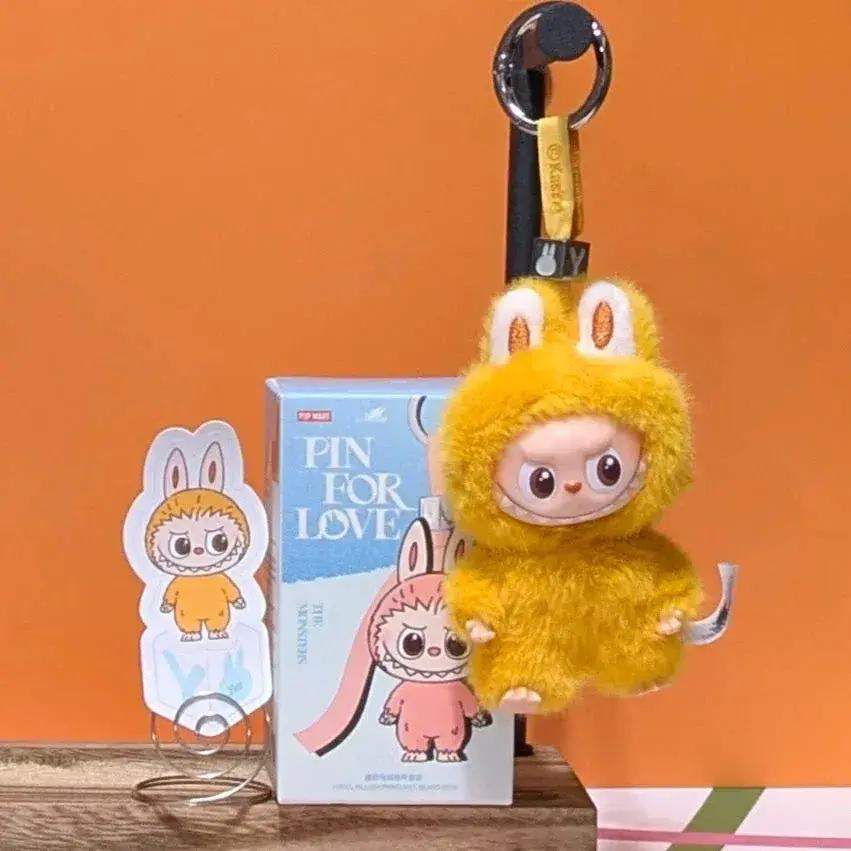 [CHOOSE YOUR LETTERS OPTION!] [IN STOCK] POPMART Labubu Pin for Love - ToylandEU