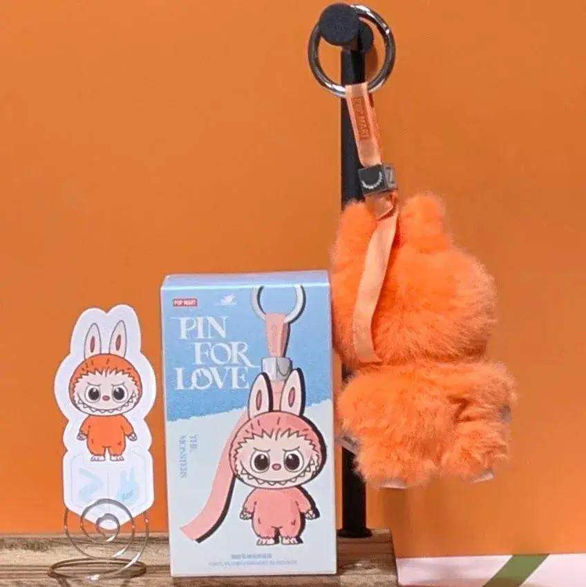 [CHOOSE YOUR LETTERS OPTION!] [IN STOCK] POPMART Labubu Pin for Love - ToylandEU