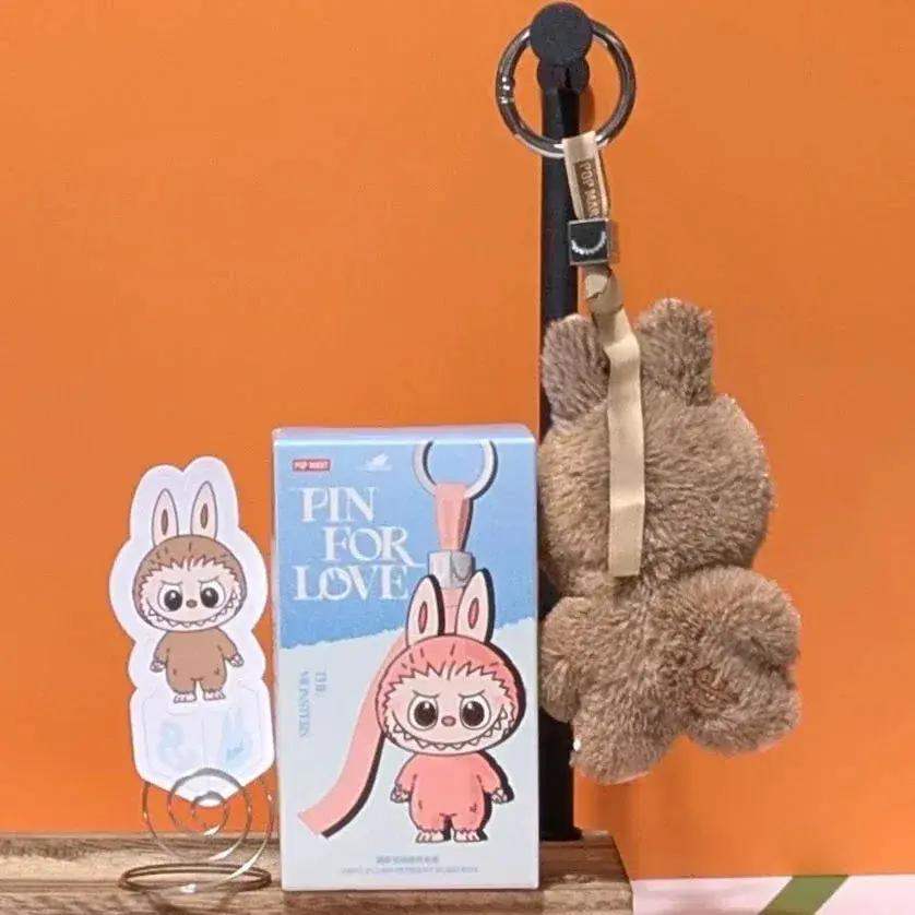 [CHOOSE YOUR LETTERS OPTION!] [IN STOCK] POPMART Labubu Pin for Love - ToylandEU