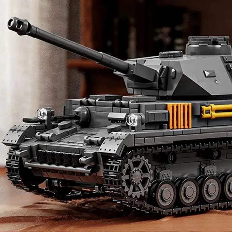 Panzer Tank Building Blocks Kit With Figures WW2 Military - ToylandEU