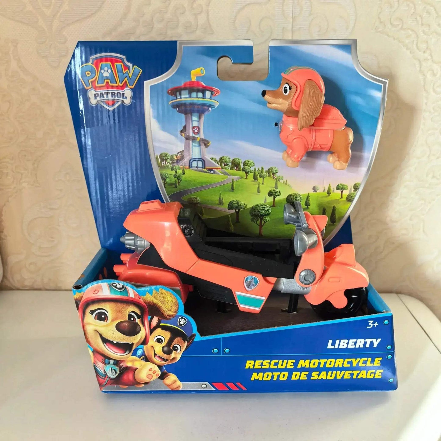 Paw Patrol Action Figure Set Featuring Ryder And Tracker - ToylandEU
