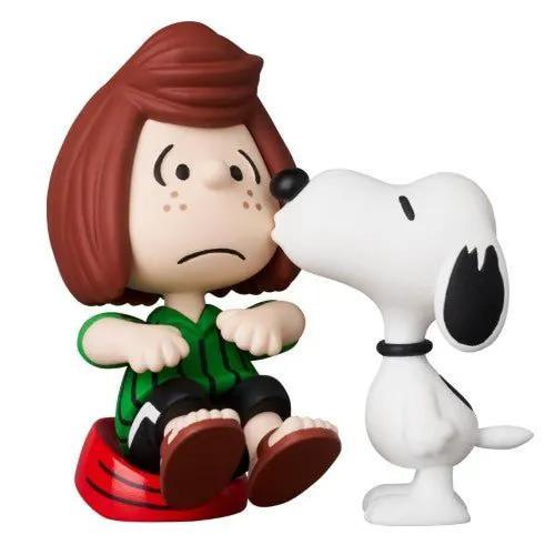  Peanuts UDF Figure Snoopy Ultra Detail Miniature Collectible -  ToylandEU™