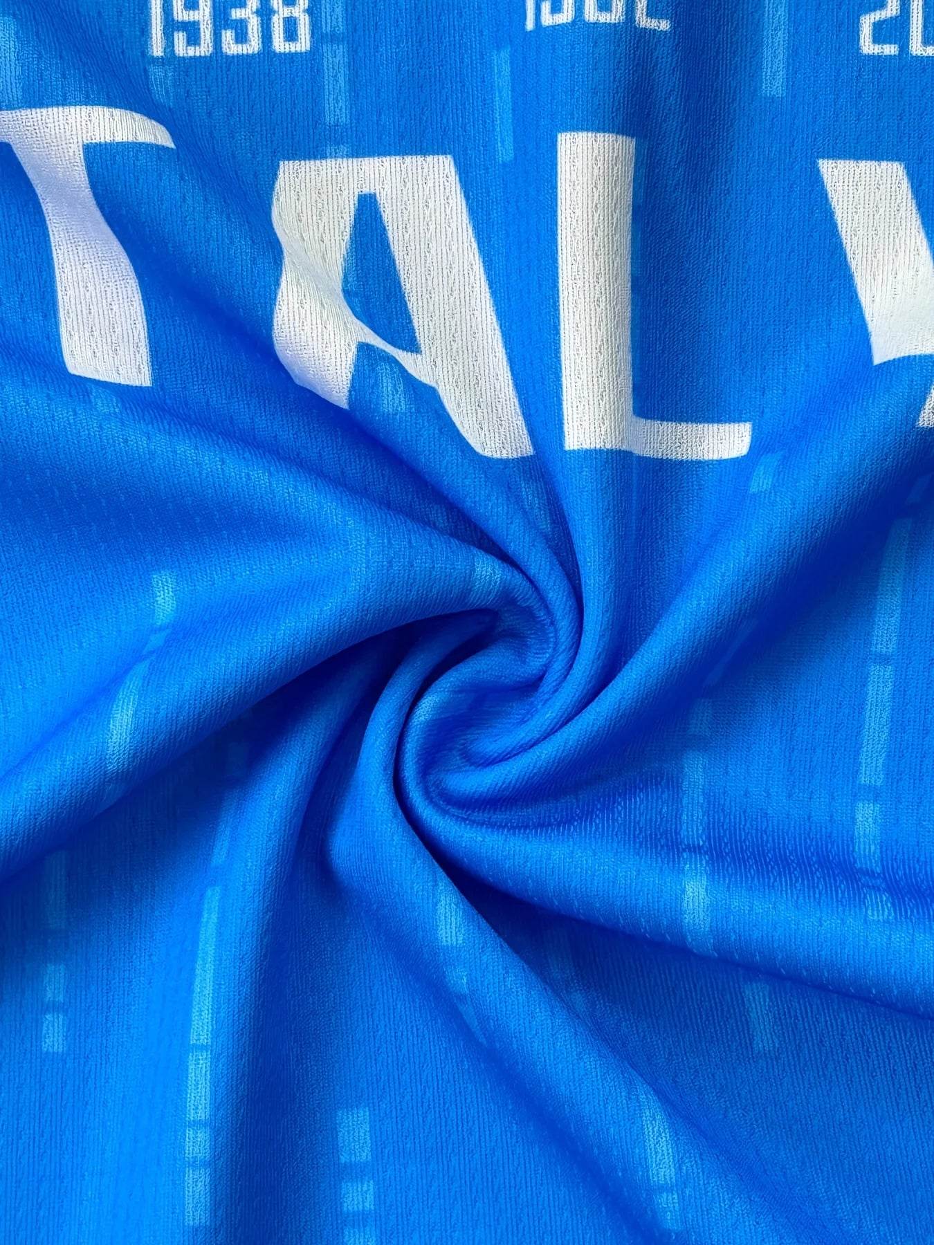 Personalized Italy Kids Soccer Jersey Set - Customizable Tracksuit with Name & Number for School Teams and Clubs - ToylandEU