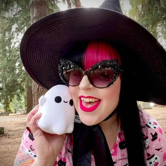  Charming Plush Ghost Toy - Perfect Halloween Gift for Kids & Couples -  ToylandEU™