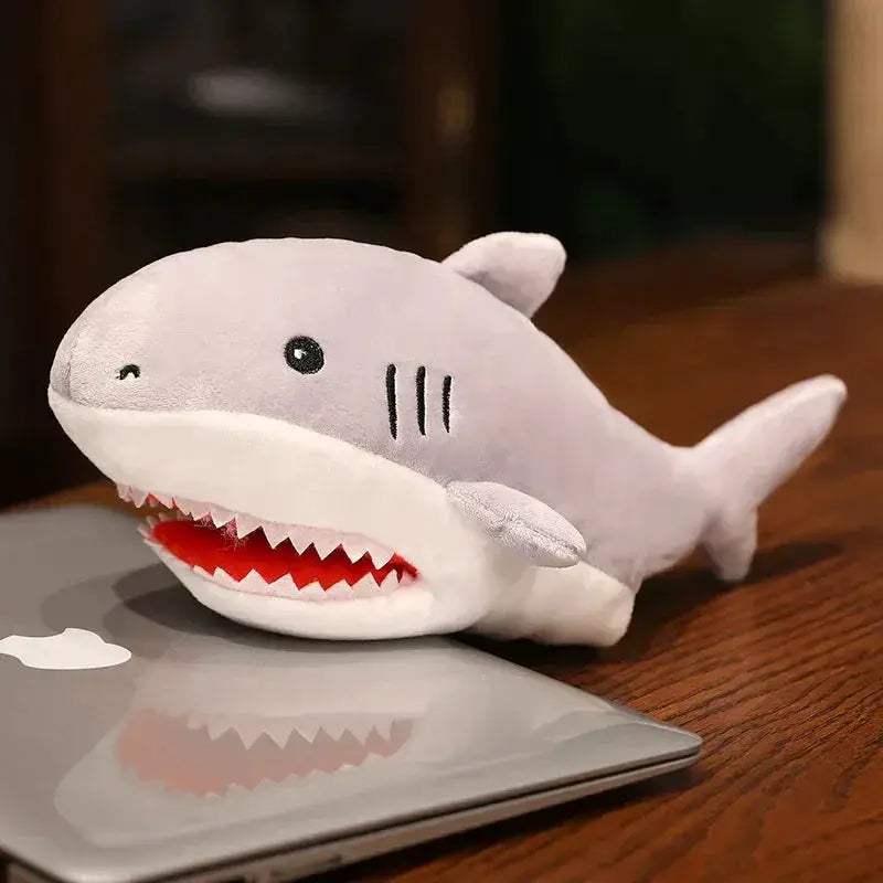 Plush Hand Puppets With Lifelike Animal Characters - ToylandEU