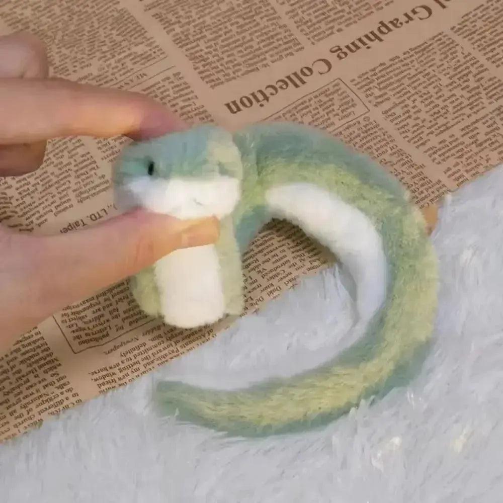  Green Snake Plush Toy Wraps Around Arm For Cozy Play -  ToylandEU™