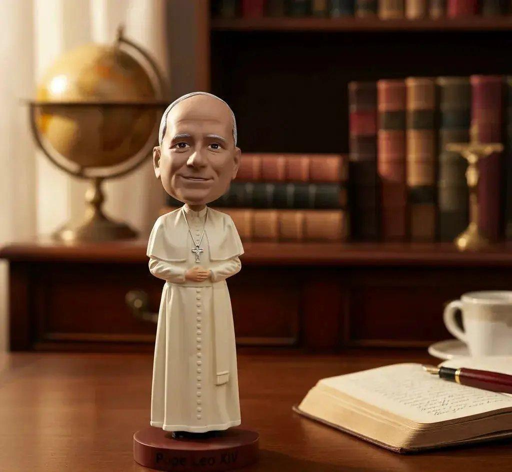  Pope Leo XIV Bobblehead First American Pope Figurine -  ToylandEU™