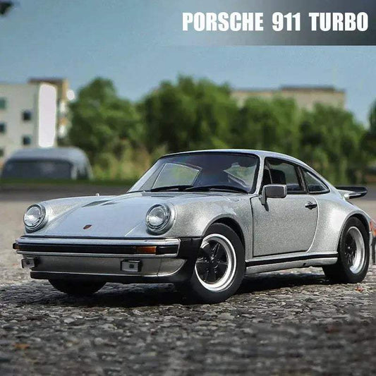 Porsche 911 Diecast 1:24 Alloy Scale Model Car Premium Collectible - ToylandEU