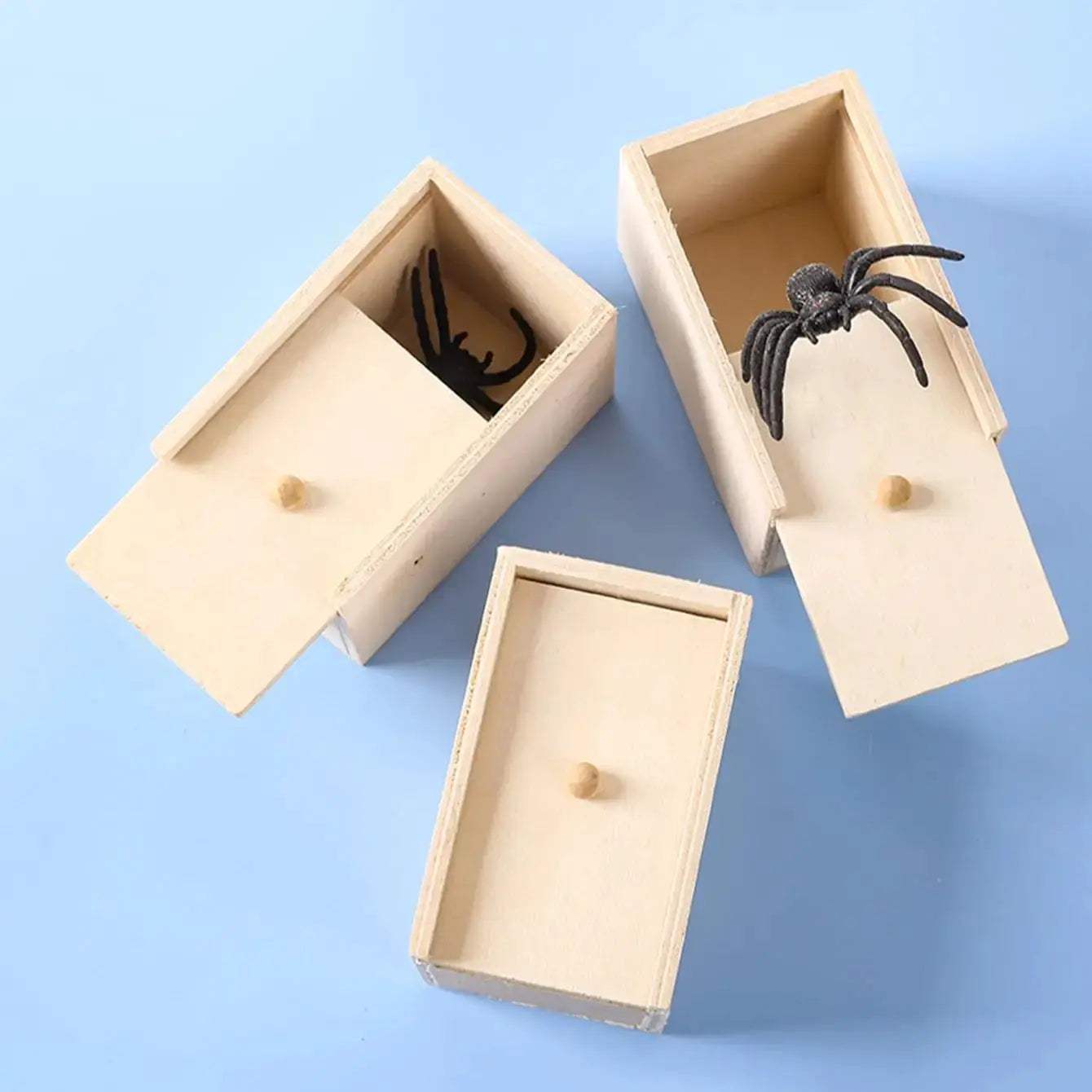 Prank Spider Box Gag Toy For Home Office Surprise Gift - ToylandEU