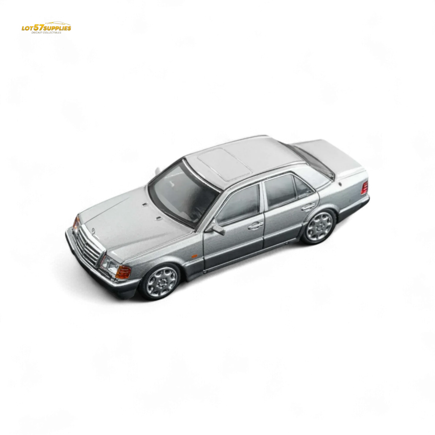 (Pre-Order) DCM 1/64 Benz 500E - Titanium Gray Silver 1/64 - ToylandEU
