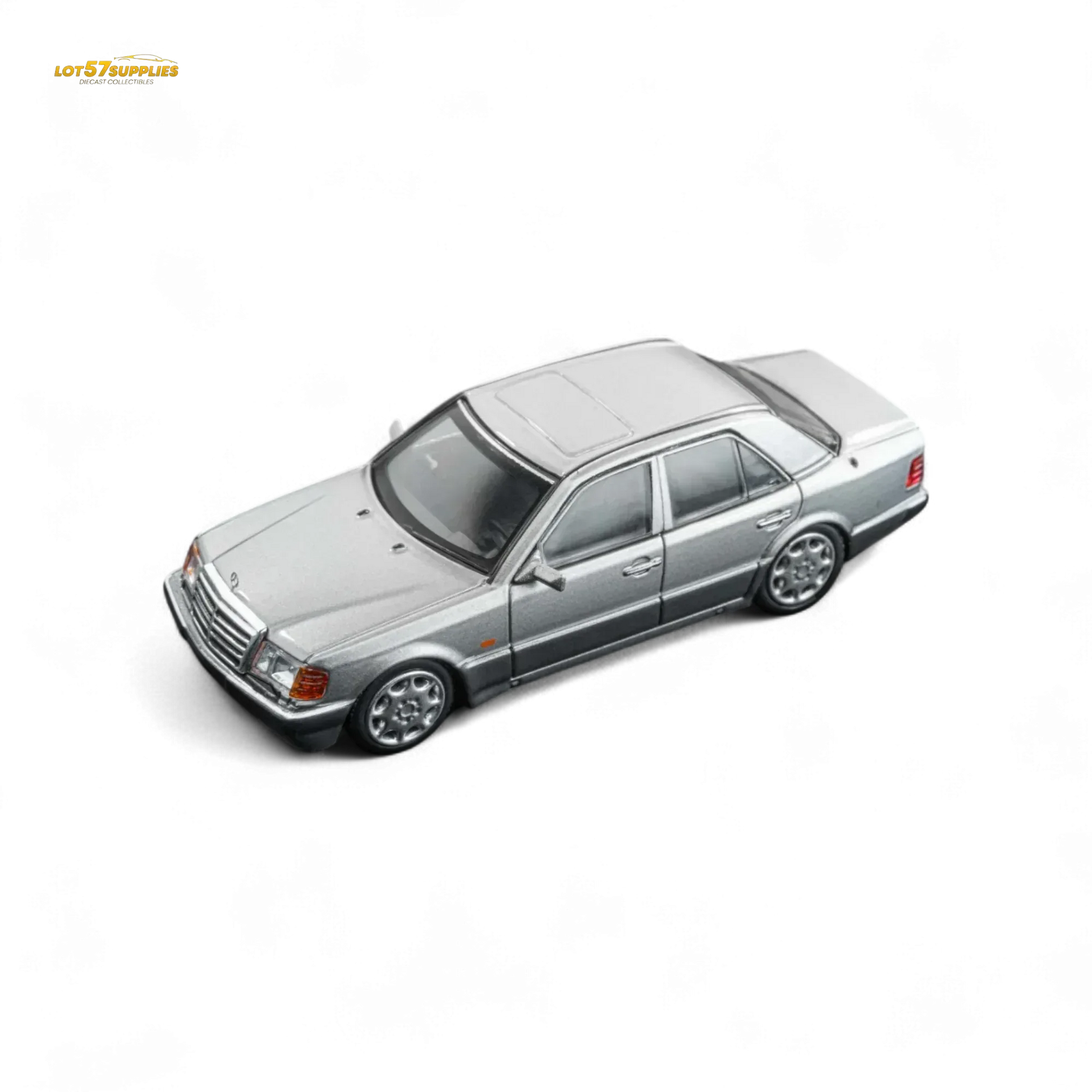 (Pre-Order) DCM 1/64 Benz 500E - Titanium Gray Silver 1/64 - ToylandEU