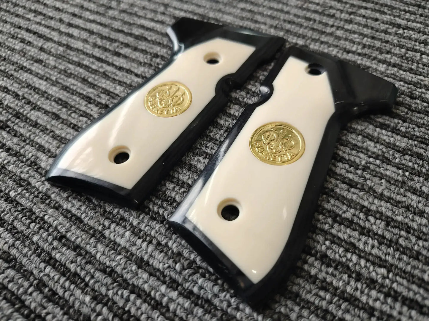 Premium 92 FS Grips Bonded Ivory Inlay With Gold Medallion - ToylandEU