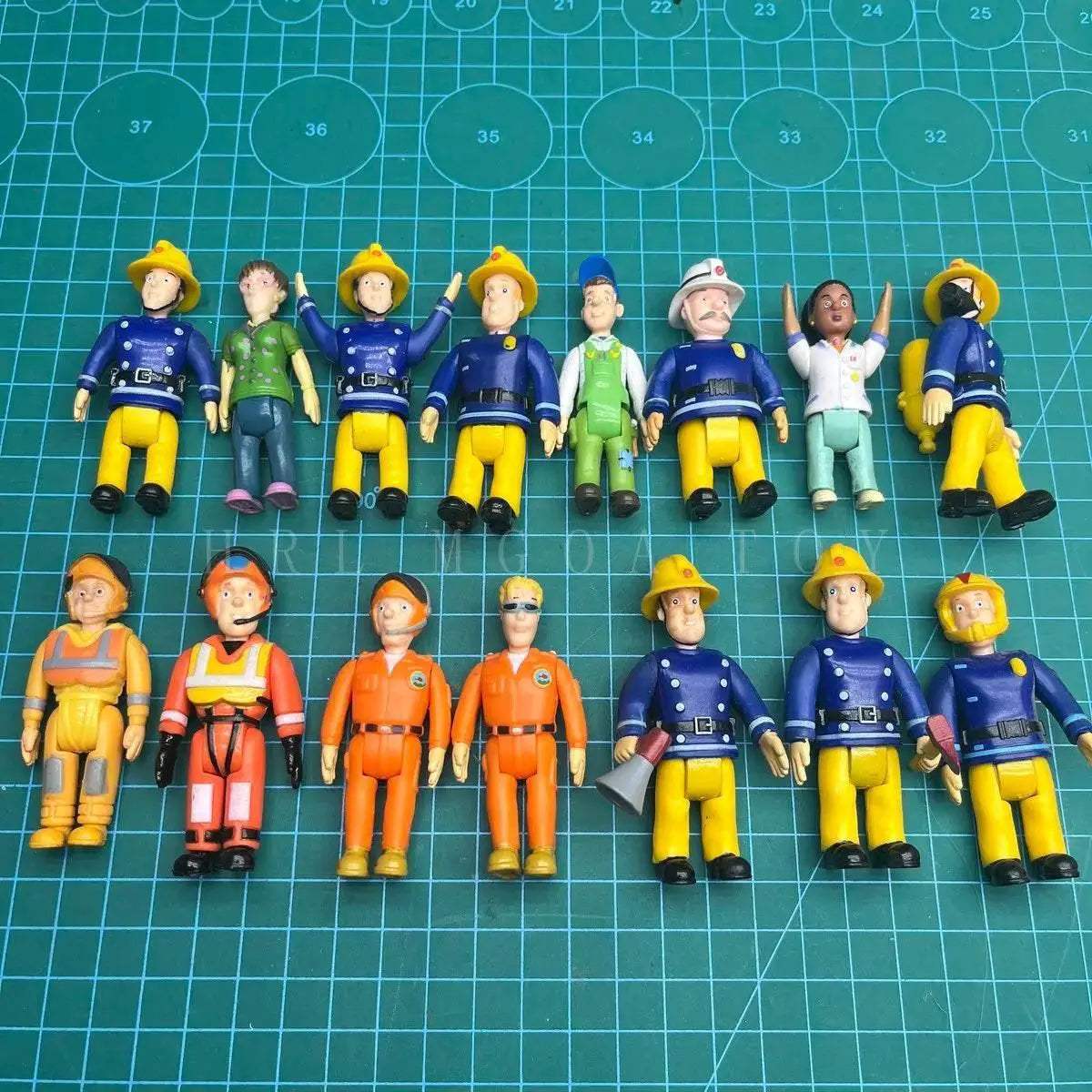  Premium Action Figure Posable Model 1To100 Toyland EU -  ToylandEU™