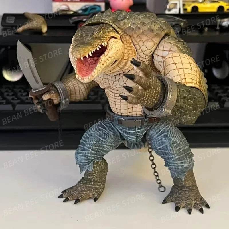 Premium Action Figure with Joint Mobility for Collectors and Wilderness Enthusiasts - ToylandEU