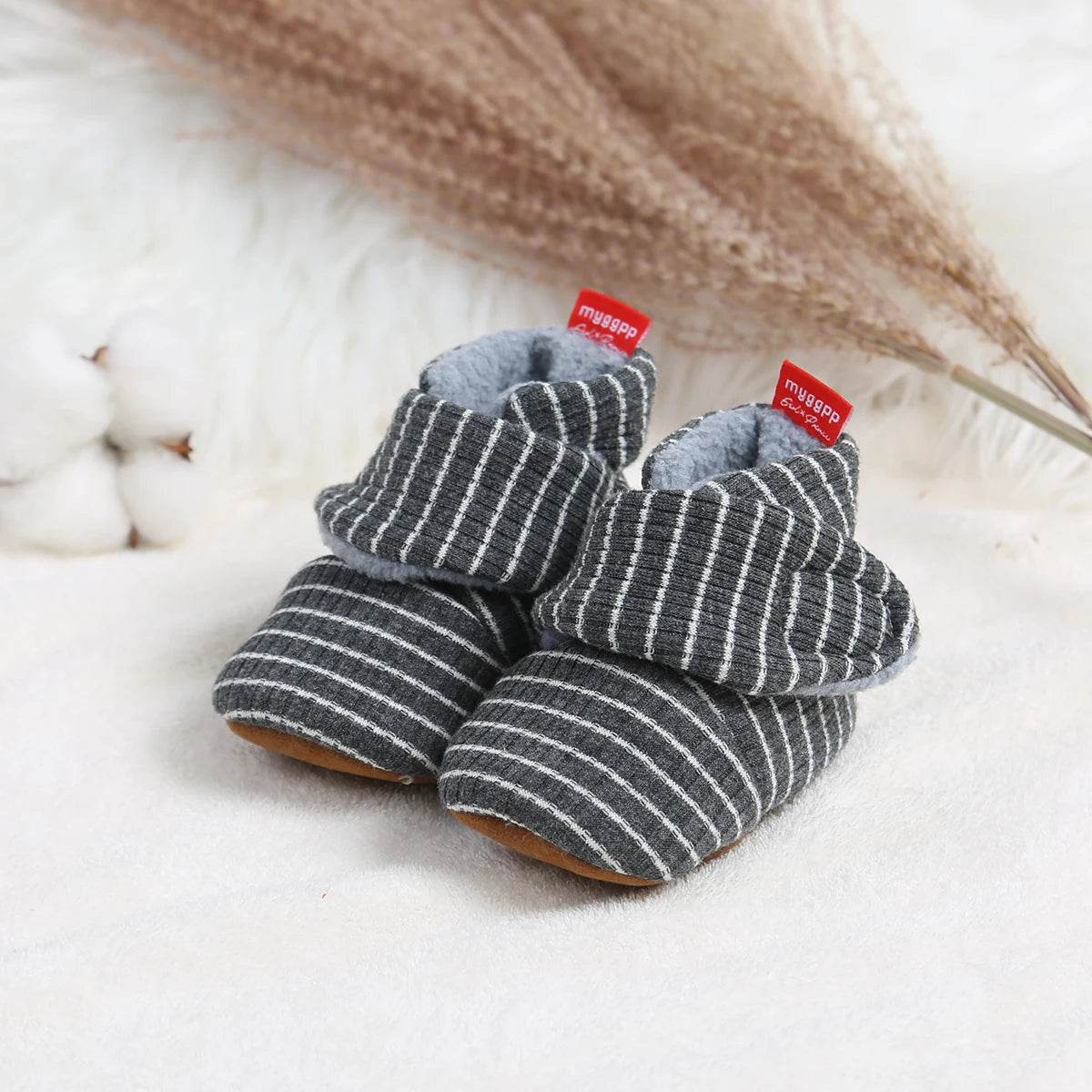 Premium Anti Slip Cotton Baby Shoes For First Walkers Unisex Warm Lightweight Booties Suitable For Zero To Twelve Months - ToylandEU