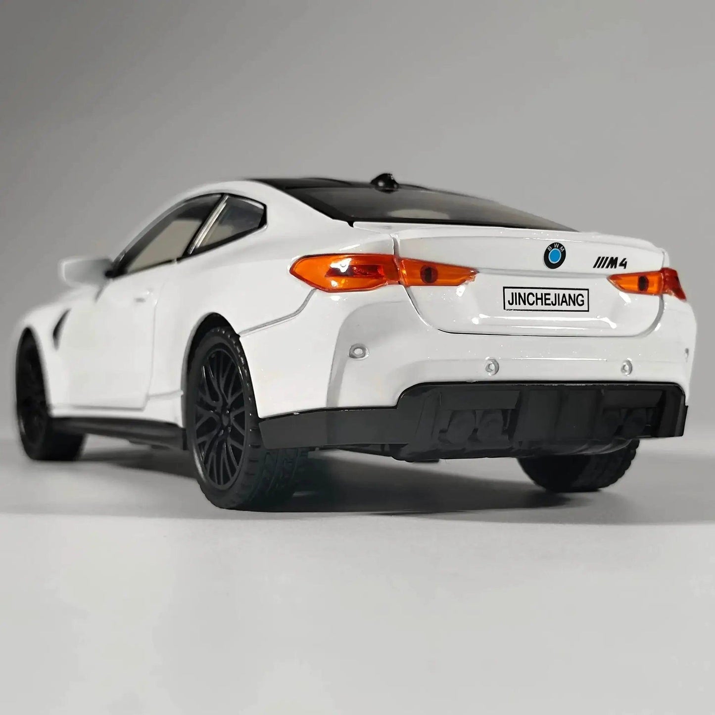  Premium BMW M4 1 32 Scale Diecast Model Car Toyland EU -  ToylandEU™