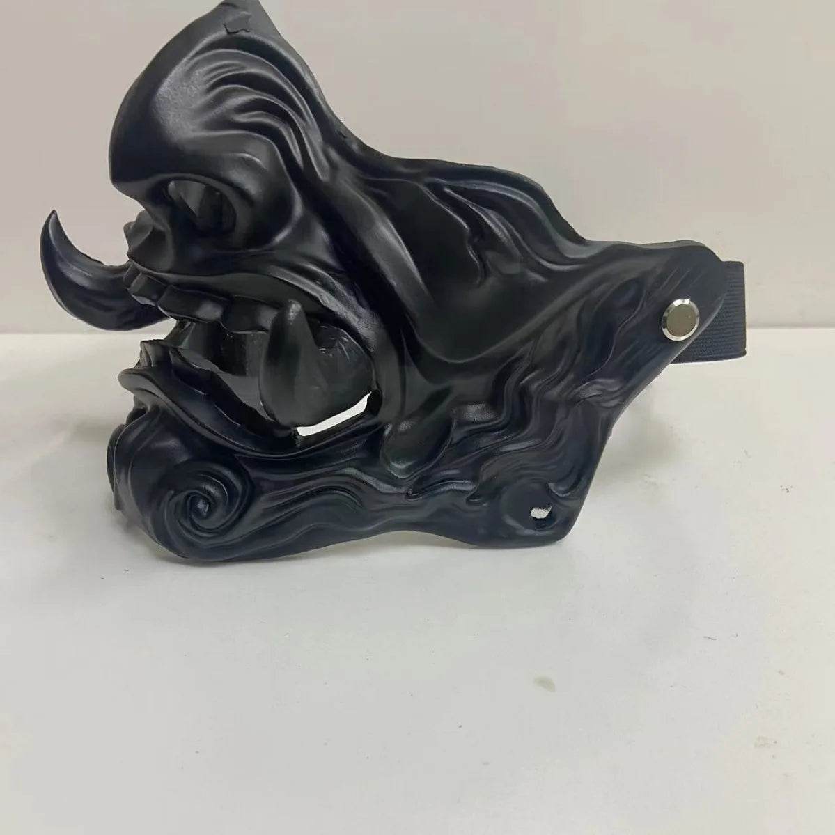 Premium Cosplay Mask Oni Kabuki Resin Half Face For Adults - ToylandEU