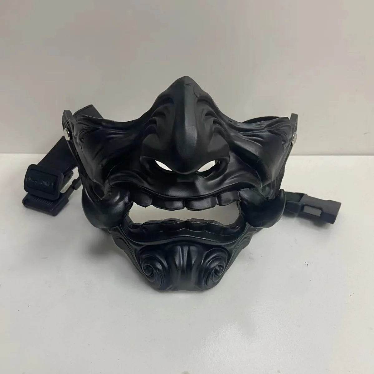 Premium Cosplay Mask Oni Kabuki Resin Half Face For Adults - ToylandEU