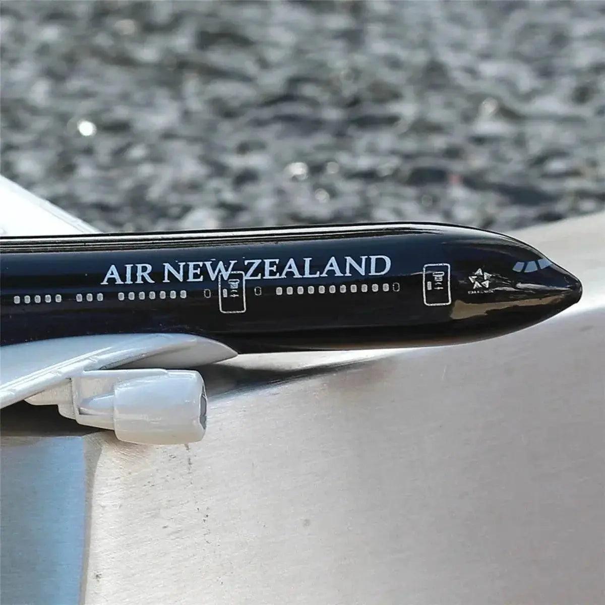  Premium Diecast Aircraft 1 400 Scale Toyland EU -  ToylandEU™