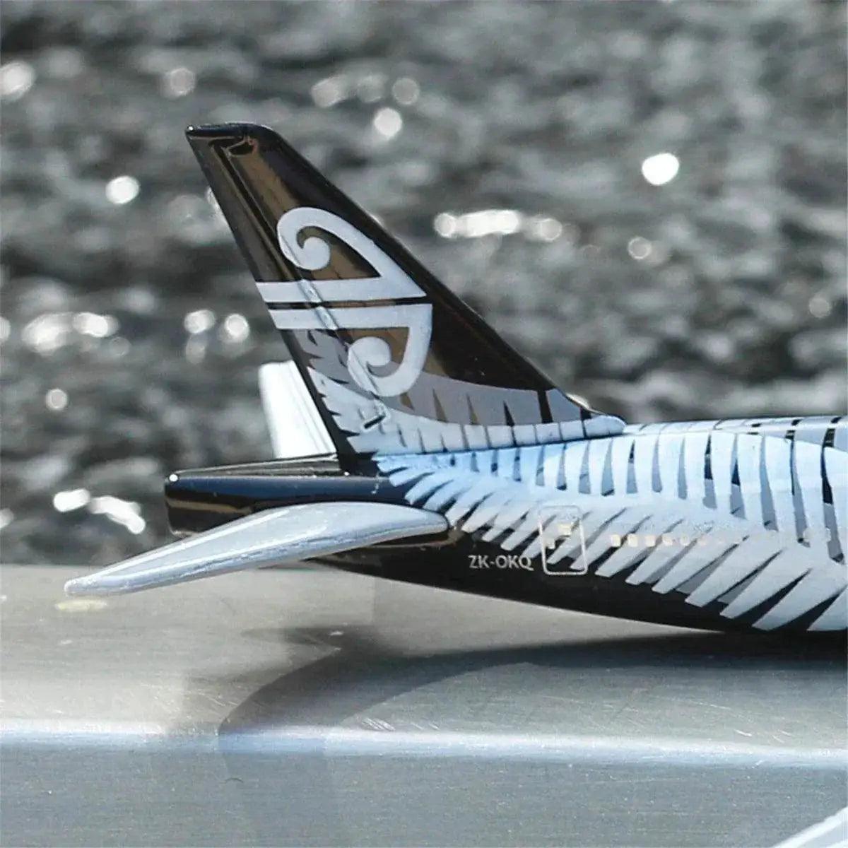  Premium Diecast Aircraft 1 400 Scale Toyland EU -  ToylandEU™