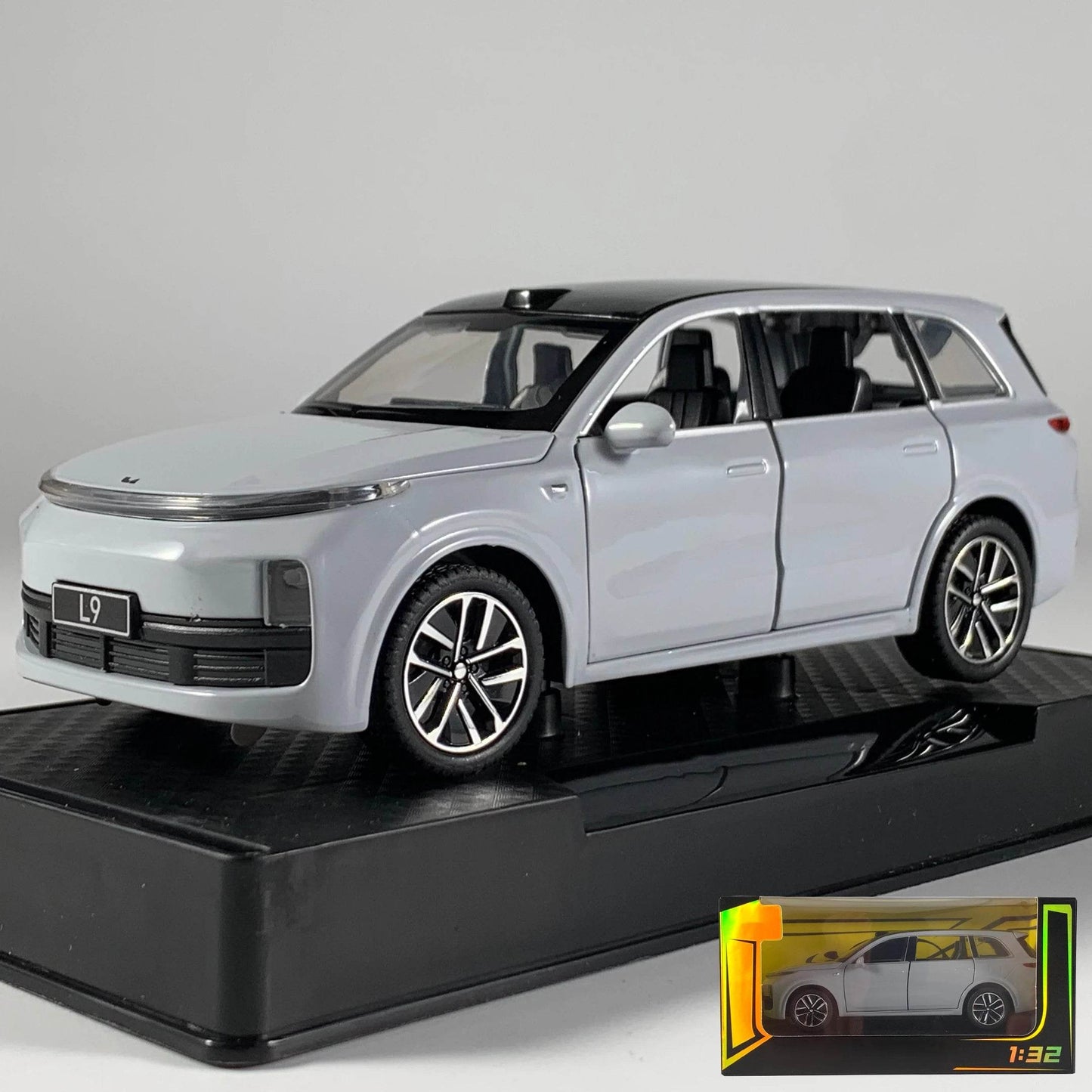 Premium Diecast Alloy One To Thirty Two Scale Li Auto L9 SUV Model Car For Collectors And Auto Enthusiasts - ToylandEU